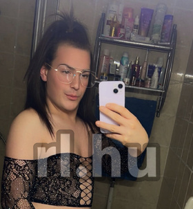 Mez�k�vesd, Sziszi 06302721591