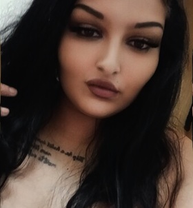 Szofi Győr szexpartner lányok