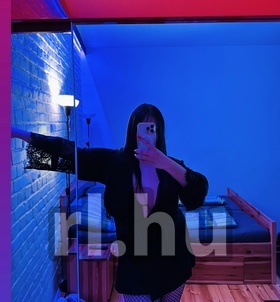 Szófia Budapest szexpartner lányok