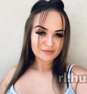 Szofia (22 éves) - Telefon: +36 70 / 270-8902 - Szeged