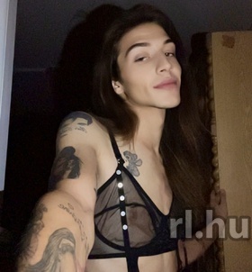 Szofibaba Budapest escort Mädchen
