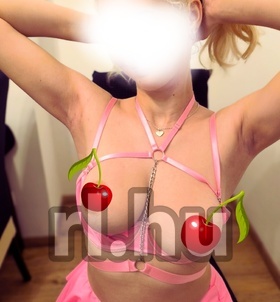 Budapest, Szonja19 06202082203