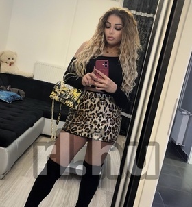 Szonja (30+ éves, Nő) - Telefon: +36 70 / 550-6091 - Budapest, IX., szexpartner