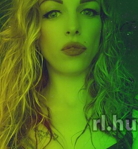 Szuzi Pápa escort girls