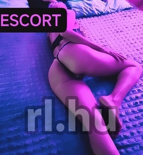 Szuzy (27 éves) - Telefon: +36 20 / 802-6001 - Budapest, IV