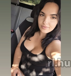Tina (20 éves) - Telefon: +36 20 / 401-6867 - Szeged