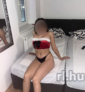 Tina Pécs escort Mädchen