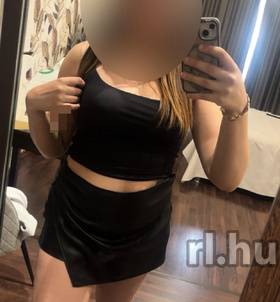 Tina (19 éves) - Telefon: +36 20 / 420-7150 - Pécs