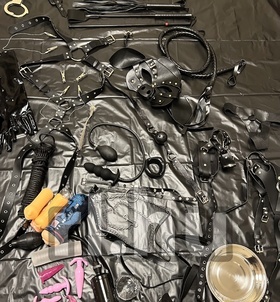 Tina (25 éves) - Telefon: +36 20 / 544-6645 - Győr