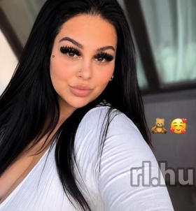 Tina Pécs escort Mädchen