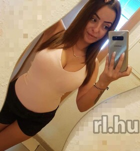 Tina (23 éves) - Telefon: +36 30 / 741-5950 - Budapest, IX
