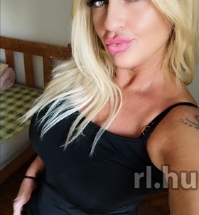 Tina Szombathely szexpartner lányok