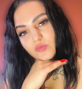 Tinaa (28 éves, Nő) - Telefon: +36 30 / 755-2585 - Lenti, szexpartner