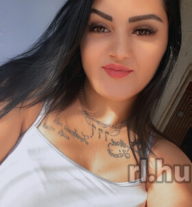 Tinaa (28 éves) - Telefon: +36 30 / 755-2585 - Lenti