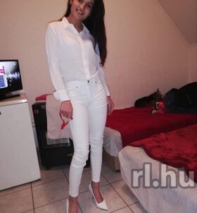 Trónfosztó (19+ éves) - Telefon: +36 30 / 350-3960 - Budapest, XIX