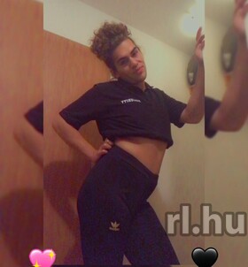 TsKlarissa (20+ éves) - Telefon: +36 30 / 463-4438 - Kőszeg