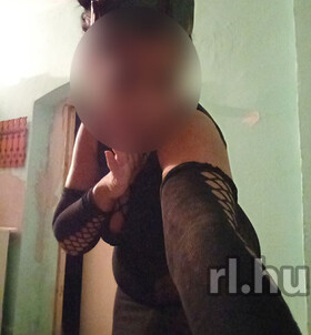 Tünci (37+ éves) - Telefon: +36 70 / 749-0795 - Szigetvár