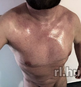 Valentino Budapest szexpartner l�nyok