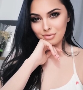 Vanda (26 éves, Nő) - Telefon: +36 30 / 692-6317 - Budapest, V., szexpartner