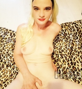 Vanda Szolnok escort Mädchen