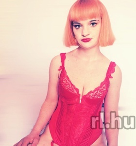 Vanda (34 éves) - Telefon: +36 30 / 826-9146 - Szolnok