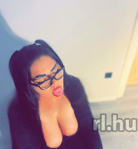 Vanessaa (20 éves) - Telefon: +36 70 / 217-6536 - Pécs