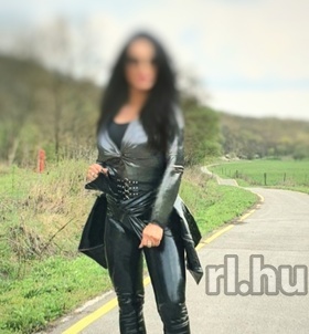 Vanessza Budapest masszázs lányok