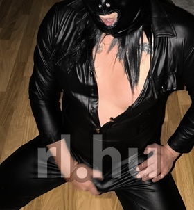 Budapest, Vanessza 06706096599