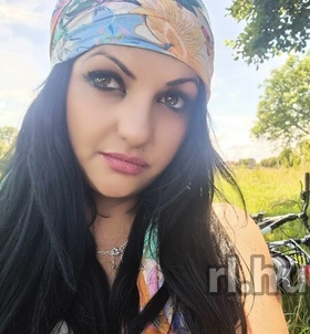 Vanilla1 (24 éves) - Telefon: +36 30 / 599-6921 - Debrecen