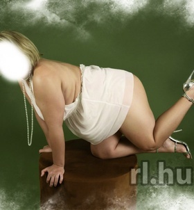 Vica (47 éves) - Telefon: +36 30 / 873-7153 - Győr