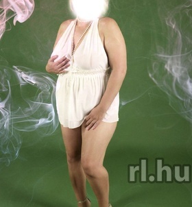 Vica (47 éves) - Telefon: +36 30 / 873-7153 - Győr