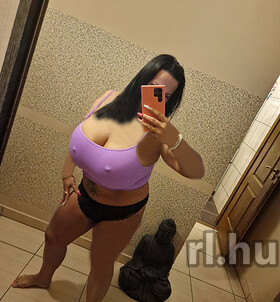 Viki (25+ éves) - Telefon: +36 70 / 216-6230 - Veszprém