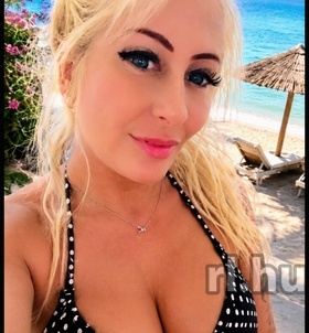 Vikikecica Dunaújváros escort Mädchen
