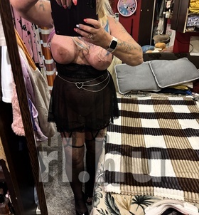 Viktória40 (50+ éves) - Telefon: +36 20 / 259-7337 - Monor