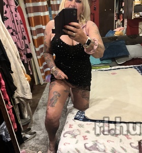 Viktória40 (50+ éves) - Telefon: +36 20 / 259-7337 - Monor