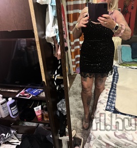 Viktória40 (50+ éves) - Telefon: +36 20 / 259-7337 - Monor