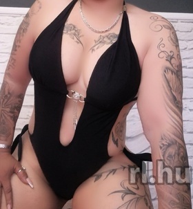 P�cs, Viky30 06305038785