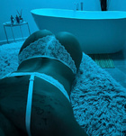 Virág (24+ éves) - Telefon: +36 20 / 586-1106 - Szekszárd