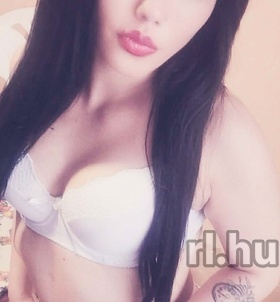 Virág (20+ éves) - Telefon: +36 20 / 771-9246 - Salgótarján