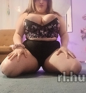 Virág (23 éves) - Telefon: +36 30 / 409-1638 - Fényeslitke
