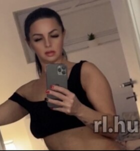 Virág Szeged escort Mädchen