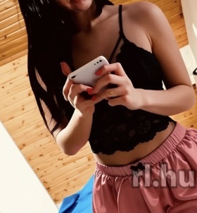 Virág Szekszárd szexpartner lányok