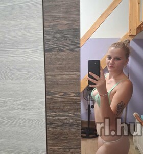 Budapest, Vir�g 06308255798