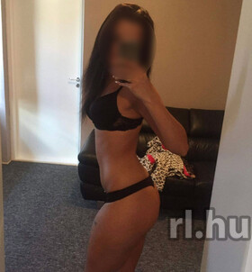 Vivi (22 éves) - Telefon: +36 30 / 368-1618 - Budapest, XVIII