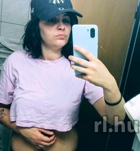 Vivien (20 éves, Nő) - Telefon: +36 20 / 918-8130 - Budapest, szexpartner