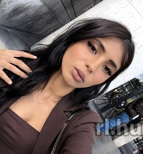 Vivien Győr escort Mädchen