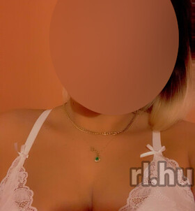 Vivien (21+ éves) - Telefon: +36 30 / 599-3536 - Szolnok