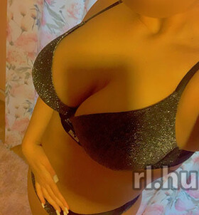 Vivien Szolnok escort Mädchen