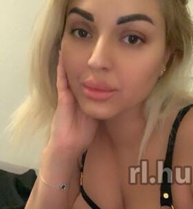 Vivien (21+ éves) - Telefon: +36 30 / 599-3536 - Győr