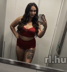 Vivien Debrecen escort Mädchen